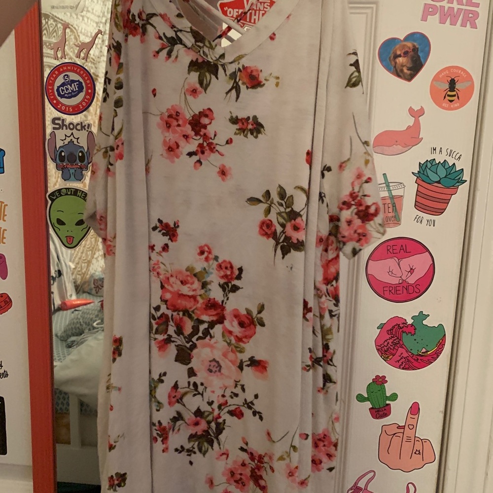 cold shoulder flower print shirt